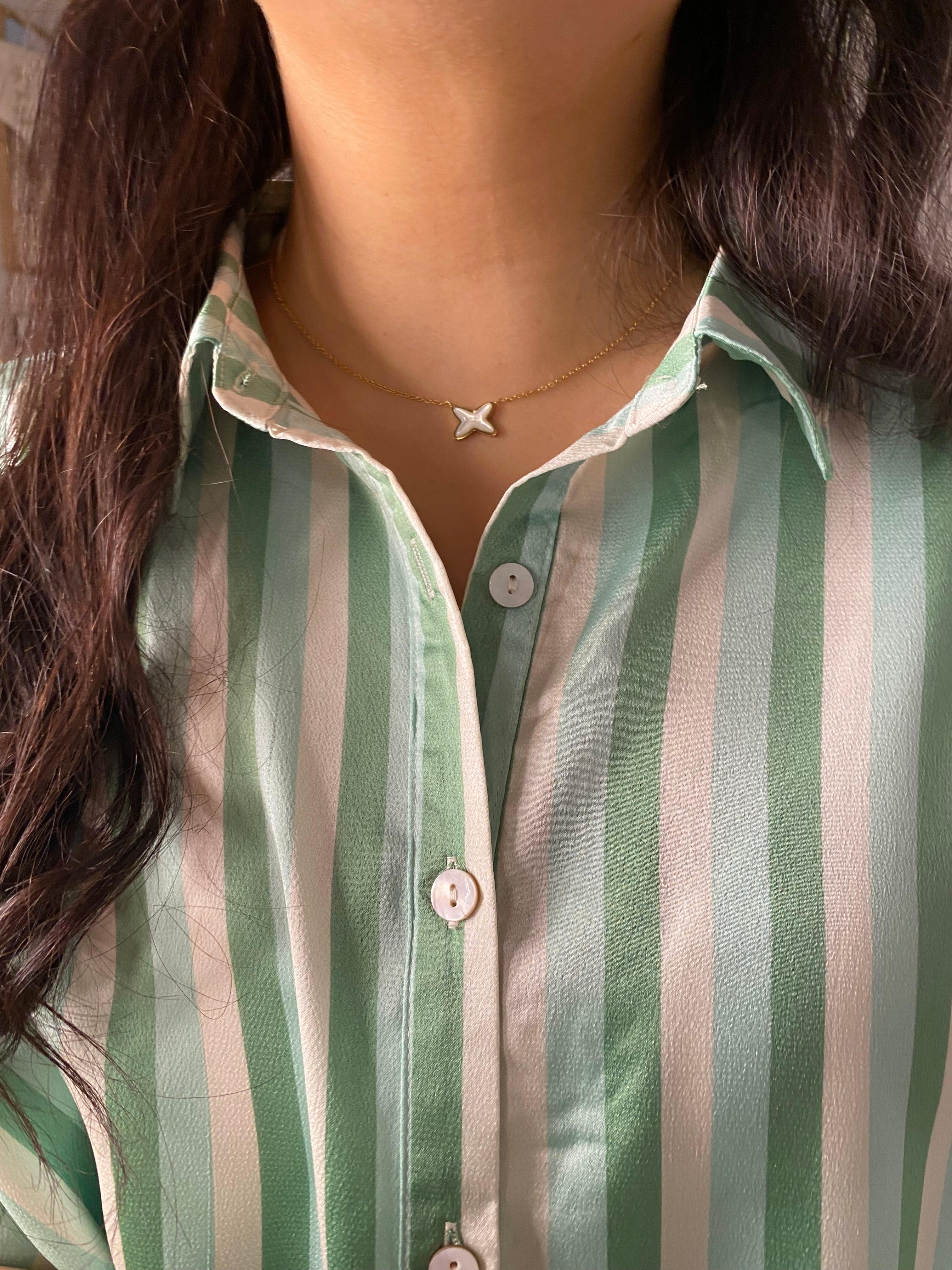 Non tarnish petite necklace